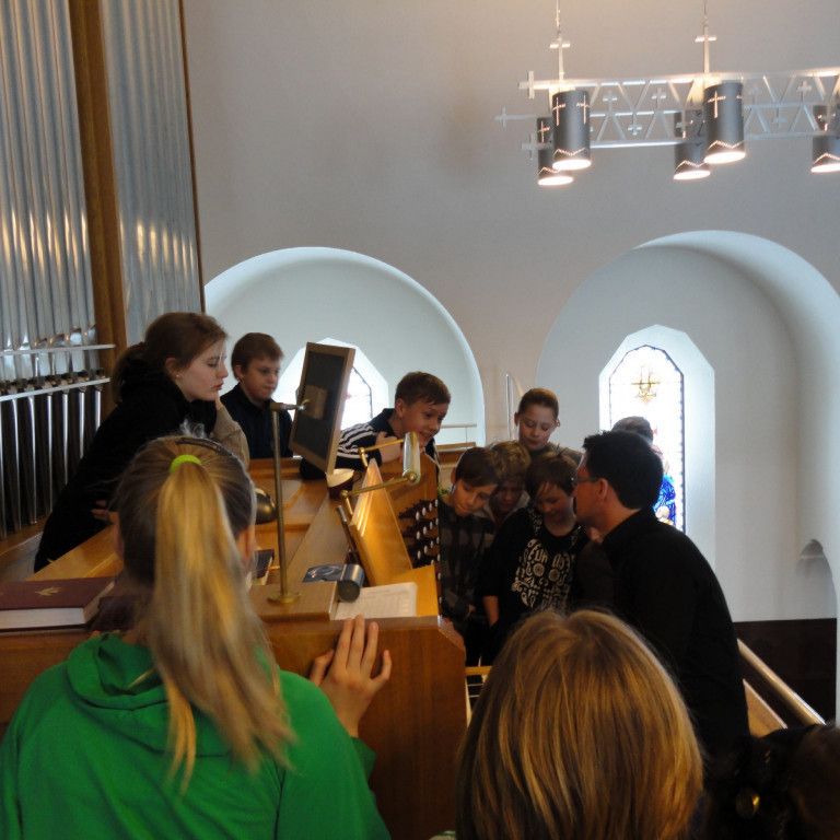 38e3906c39e5826edf2ea2d2825067e2