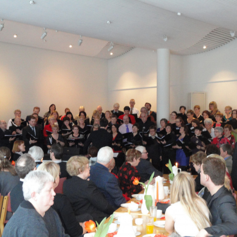 Lok kirkjuviku 2010.
Glæsilegir Kaffitónleikar Kórs Akureyrarkirkju.