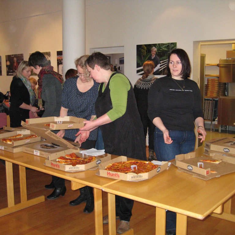 Mömmur ávallt tilbúnar að aðstoða :-)