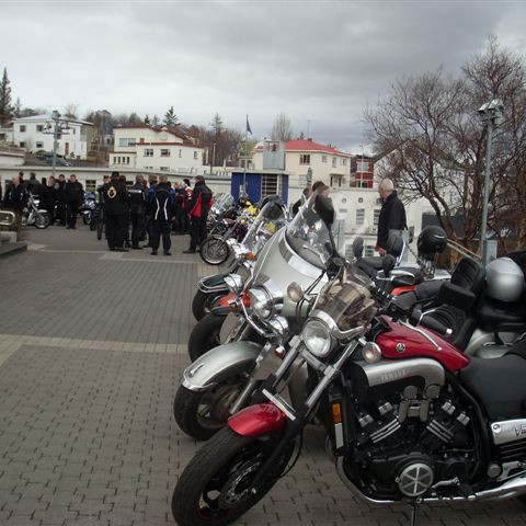 98b6863cee53c61f90b530d609c60cf7