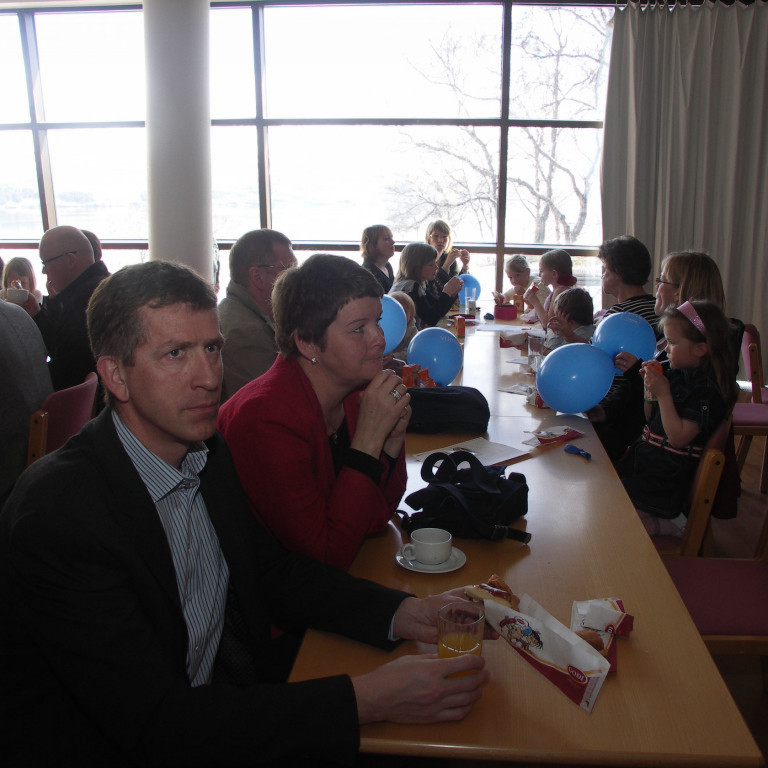 cd82ef85d19ba72f0e79d35961160275