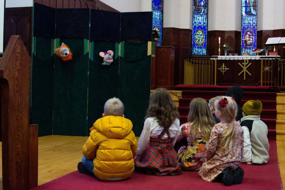 Þessa fallegu mynd tók Anastasia Kramarenko í fjölskyldumessu sl. sunnudag.