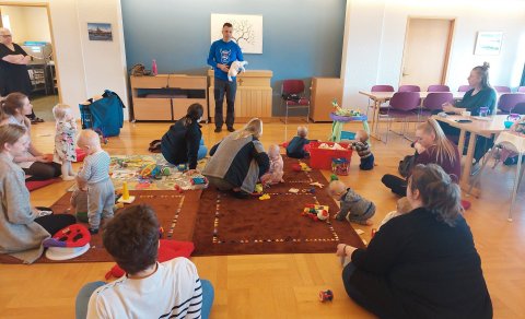 Fræðsla á foreldramorgni!