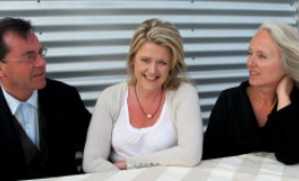 Í ÁST SÓLAR - sumartónar á Íslandi 2012