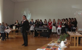 Fjölskylduguðsþjónusta kl. 11.00