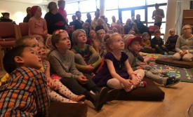 Sunnudagaskóli í Safnaðarheimilinu alla sunnudaga kl. 11.00